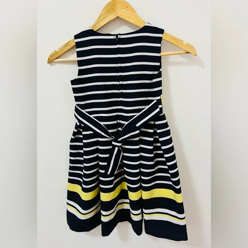 NEW Jessica Ann Navy‎ & White Striped Dress w/Yellow Bow Detail Size 6 - Picture 4 of 5